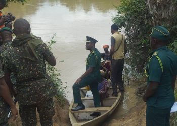 Border clashes: Customs and Immigration Personnel exchange blows at Kulungugu