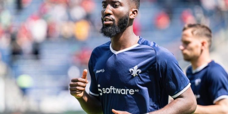 “It’s done and I’m ready” – Augsburg defender Patric Pfeiffer confirms nationality switch to Ghana