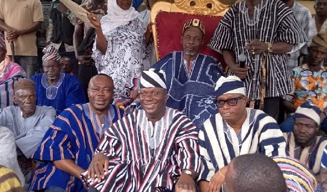 Yagbonwura lifts ban on Jinapor; blesses him as grandson