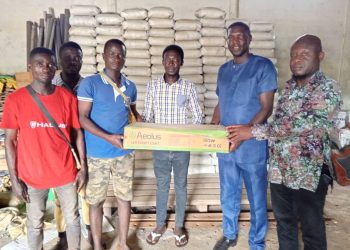 ‘Lord of Amanfi’ supports needy communities