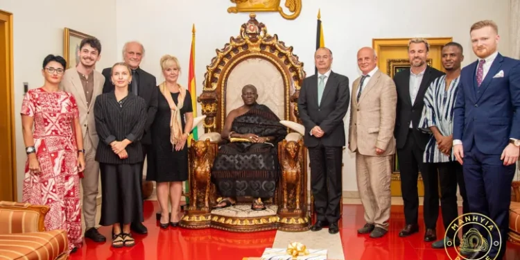 Otumfuo seeks partnership with Czech government for Job