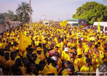 Over 2000 NPP supporters defect to Movement for Change in Obuasi