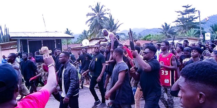 Okyenhene installs 40-year old businessman as Kyebi Akwadumhene