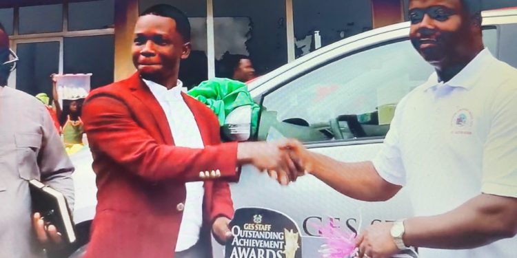 Tekpetey Michael adjudged overall Best Teacher at GES Outstanding Achievement Awards