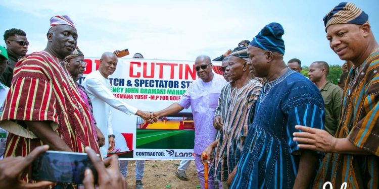 Former President Mahama cuts sod for construction of 500-seater modern sports facility in Bole-Bamboi