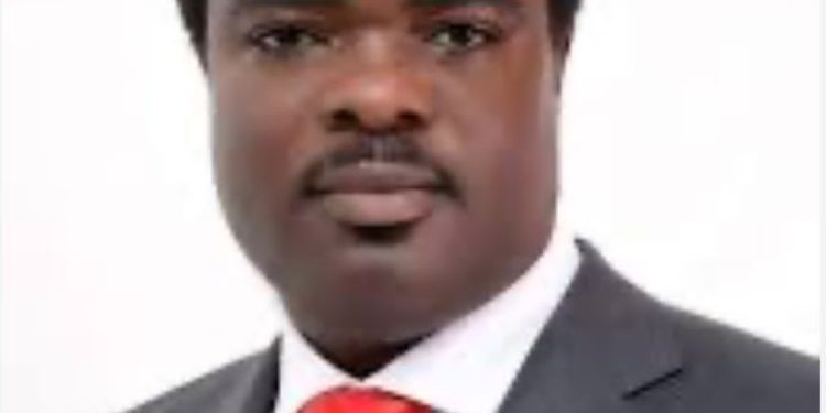 MP for Suhum Oboafo Kwadwo Asante officially declares to contest Sunhum Seat as an Independent candidate