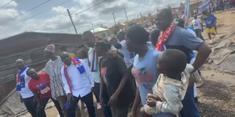 Ashanti regional NDC Adwengo Adwosuo declares support for Dr. Bawumia