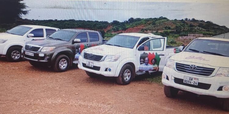 NDC Central regional Chairman strengthens John Mahama’s campaign with donation of seven vehicles, sets sights on winning 20 seats