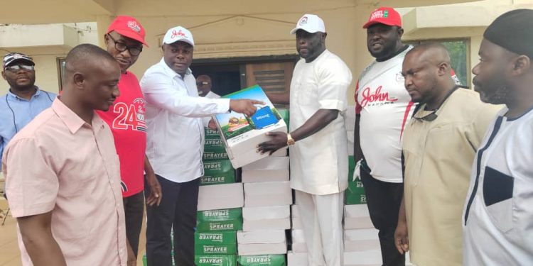 Alhaji Seidu donates 100 Agro Crown Sprayers to support Mahama campaign in Ashanti