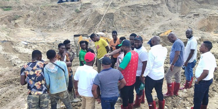 A/R: NDC pledges decentralized licensing for Small-Scale Miners during mining site campaign