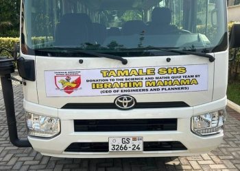 Ibrahim Mahama donates a 35 seater bus to Tamale Senior High School