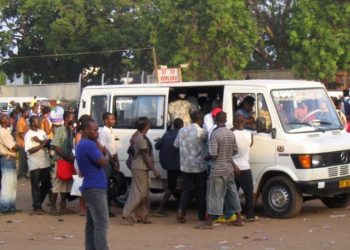 Kejetia-Suame Trotro operators raise fares by 70% to cover Police extortion costs