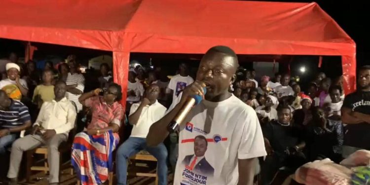 Over 1,000 supporters from Independent Candidates and NDC in Assin South defect to NPP