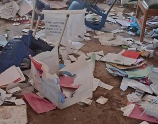 One dead after angry NDC youth attacked Damongo Collation centre