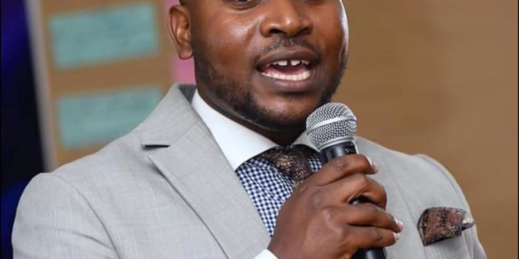 Executive Director of the Alliance For Social Equity and Public Accountability (ASEPA), Mensah Thompson