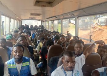 𝗘𝗹𝗲𝗰𝘁𝗶𝗼𝗻 𝟮𝟬𝟮𝟰 : 𝗣𝗼𝗹𝗶𝗰𝗲 𝗜𝗻𝘁𝗲𝗿𝗰𝗲𝗽𝘁 b𝘂𝘀𝗲𝘀 c𝗮𝗿𝗿𝘆𝗶𝗻𝗴 𝟭𝟲𝟬 t𝗵𝘂𝗴𝘀 h𝗲𝗮𝗱𝗲𝗱 𝗳𝗼𝗿 𝗝𝘂𝗮𝗯𝗼𝘀𝗼