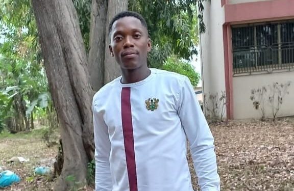 Prison Officer arrested for taken Photograph ballot paper