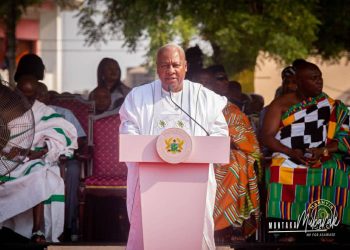 President Mahama pledges to improve healthcare and other infrastructure development in Ashanti