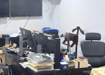 Former Bank of Ghana Governor’s home raided by armed men led by National Security official