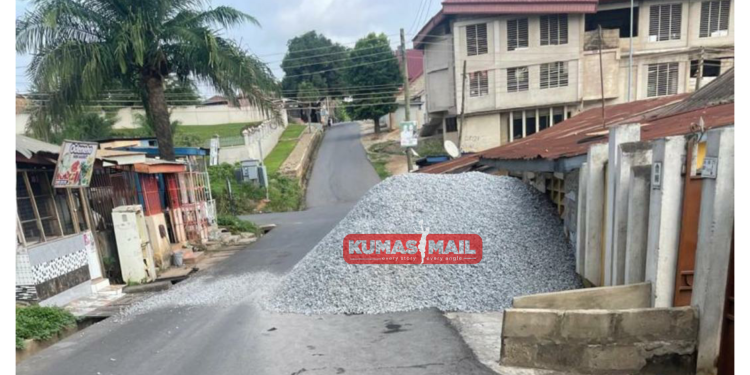 Ashanti regional Minister must take action against road obstructions in Kumasi