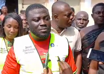 Dr. Amoakohene donates GH₵5,000 each to 30 houses affected by the Konongo-Odumasi mining shop explosion