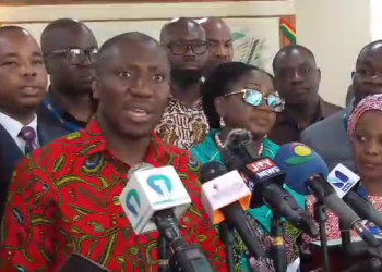 Minority slams gov’t over raid on former BoG governor’s residence, alleges theft by National Security operatives