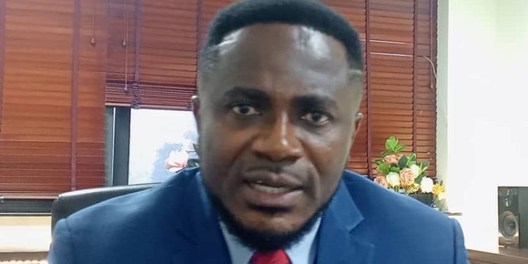 MP Onyina Acheampong pushes for revival of abandoned Mamponteng Market