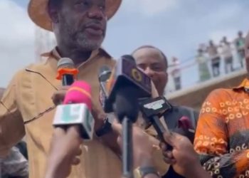 NAPO donates GHC100,000 from Manhyia South Common Fund, 500 bags of cement and personal GHC50,000 to Adum Railway market fire victims