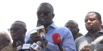 Bryan Acheampong pledges to rebuild Adum Railway market if given the opportunity, donates GH¢300,000 to fire-hit Traders
