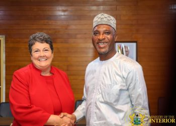 Interior Minister  bids farewell to U.S. Ambassador Virginia Palmer