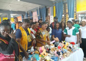 Accra Golden Lions Club supports Suntreso Gov’t Hospital Children’s ward