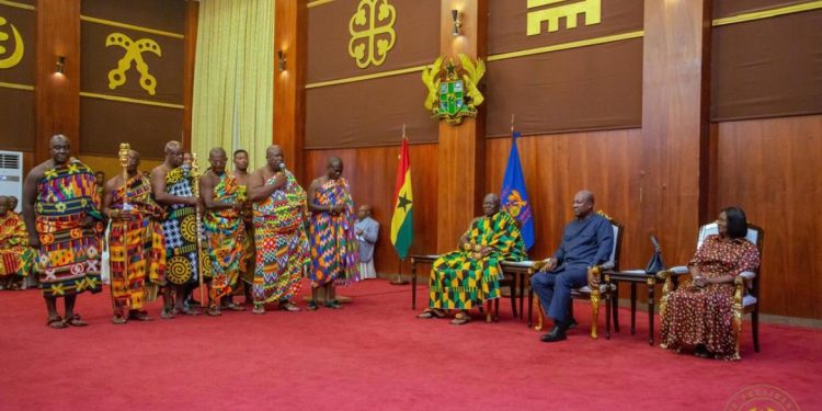 Otumfuo urges Mahama’s appointees to uphold integrity and deliver results