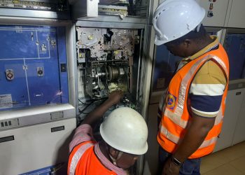 ECG engineers resolve major breaker fault at Ridge BSP through inter-regional collaboration