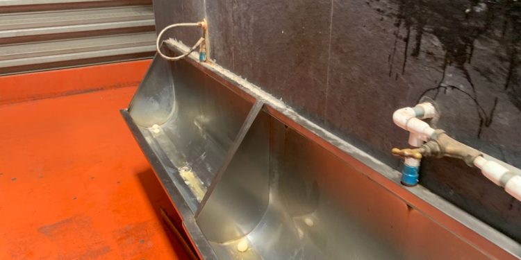 Poor sanitation at Kejetia market: Male urinal in deplorable condition