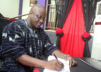 Awentami Paul Afoko mourns Helicopter crash victims, Pays tribute to fallen officials and Soldiers