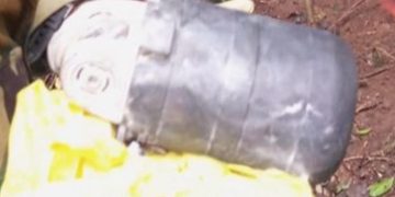 Community Youth in Brofoyedu Recover Suspected Black Box from Crashed Helicopter and hands over to investigating team.crashed Helicopter