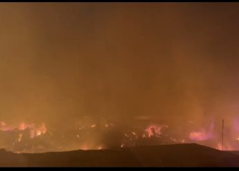 Suame Post Office Market in Kumasi on fire