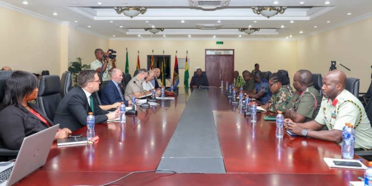 Deputy Defence Minister welcomes UK delegation to strengthen security ties