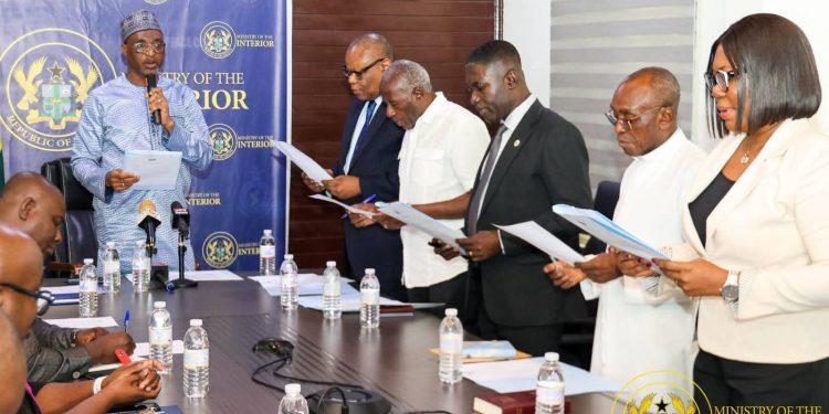 Interior Minister inaugurates mediation committee to address Gbiniyiri conflict