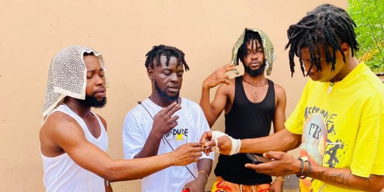 Youth clash over girlfriend leaves many injured at Akyem Segyimase, 3 arrested as military, police restore calm