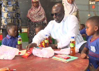 Kumasi Mayor marks “my first day at school” with surprise gifts for pupils