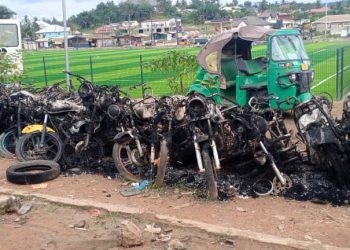Tension erupts at Nsuaem as youth clash with Police over alleged child abduction — Police station temporarily closed