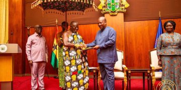 Asantehene’s Bi Nka Bi cloth sends powerful peace message at Bawku mediation report presentation