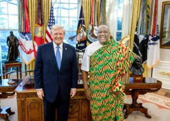 Ambassador Victor Smith presents credentials to U.S. President Donald J. Trump in Washington