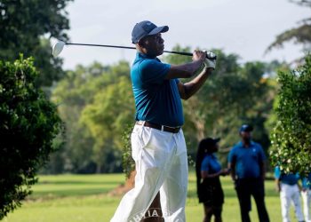 Otumfuo tees off 3rd Stanbic Asantehene Golf Invitational in Kumasi