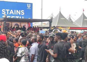 Disorganization marks final funeral rites of Daddy Lumba in Kumasi