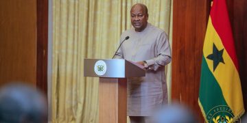 “Your recommendations are revolutionary and some are radical”- Mahama hails constitutional review report as “beautiful Christmas gift,”
