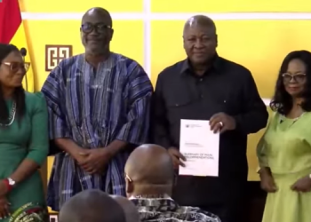 PDF: Mahama Receives CRC Final Report: Presidency Limits, Elected MMDCEs, Anti-Corruption Overhaul Proposed