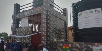 Ejura Sekyedumase MCE commissions borehole for T.I. Ahmadiyya School