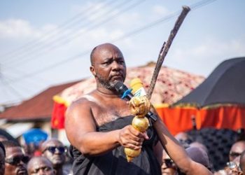 Nana Leslie Osei Bonsu III sworn in as new Mamponghene